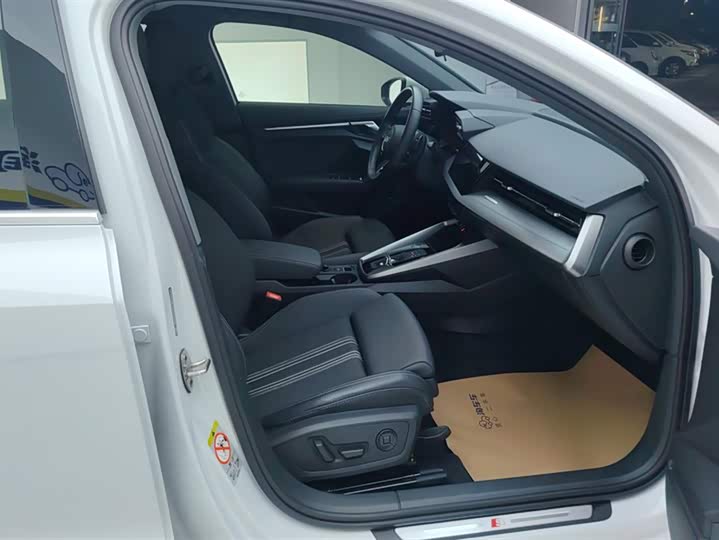 Фото 8 - Audi A3