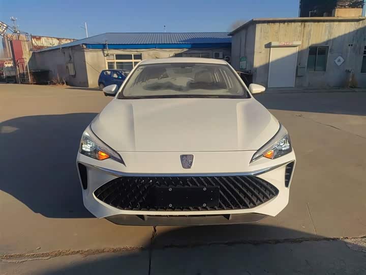 Фото 3 - Roewe i5