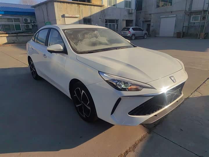 Фото 4 - Roewe i5