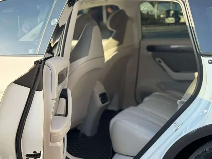 Фото 6 - Leapmotor C11