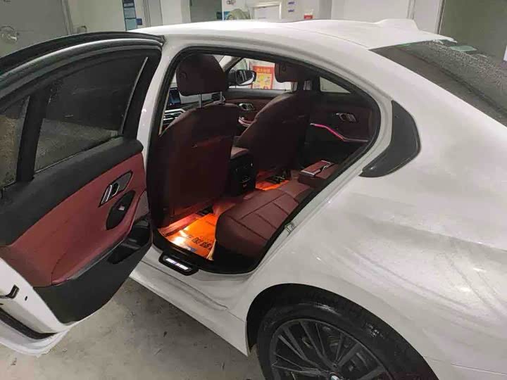 Фото 5 - BMW 3 Series