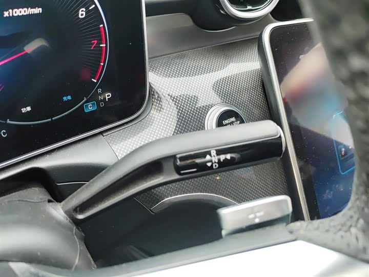 Фото 7 - Mercedes-Benz C-Class