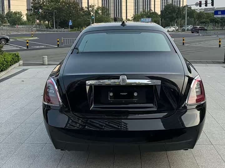 Фото 2 - Rolls-Royce Ghost