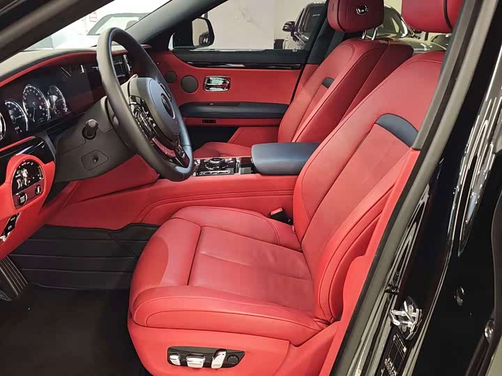 Фото 3 - Rolls-Royce Ghost