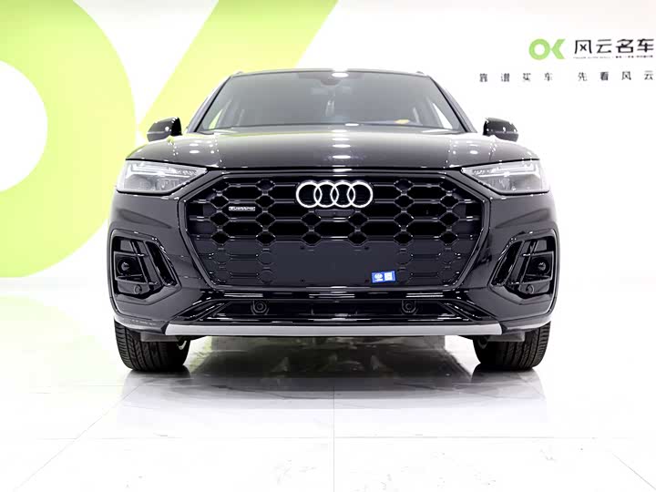 Фото 3 - Audi Q5L