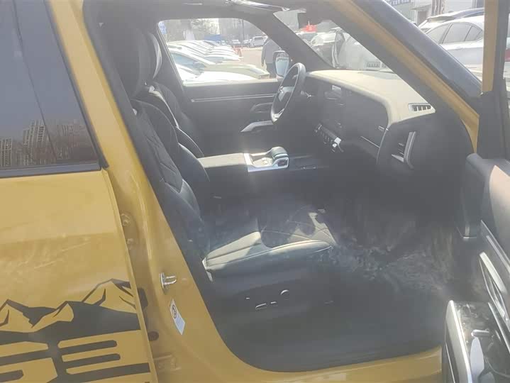 Фото 8 - Changan Deepal G318