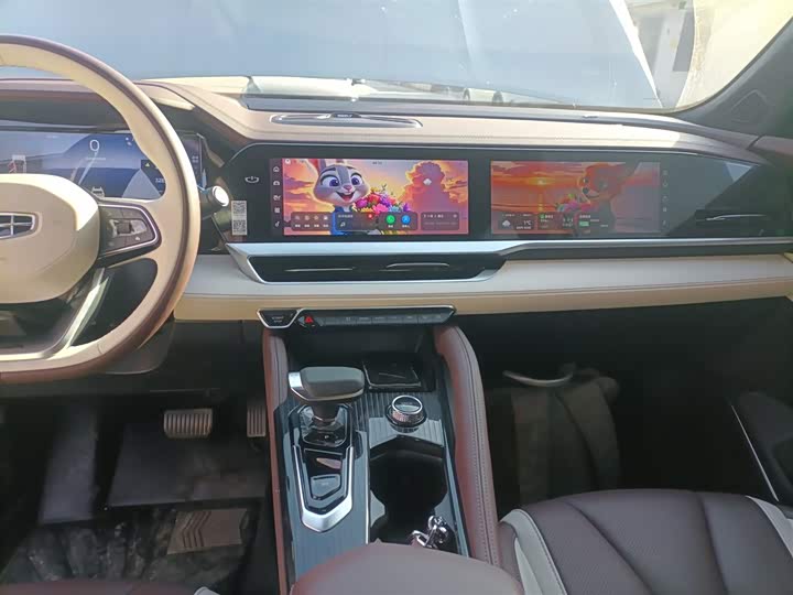 Фото 5 - Geely Monjaro