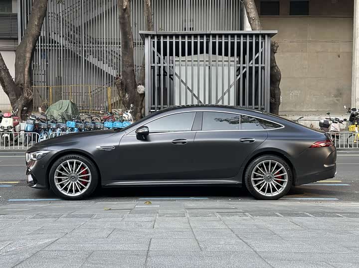 Фото 3 - Mercedes-Benz AMG GT