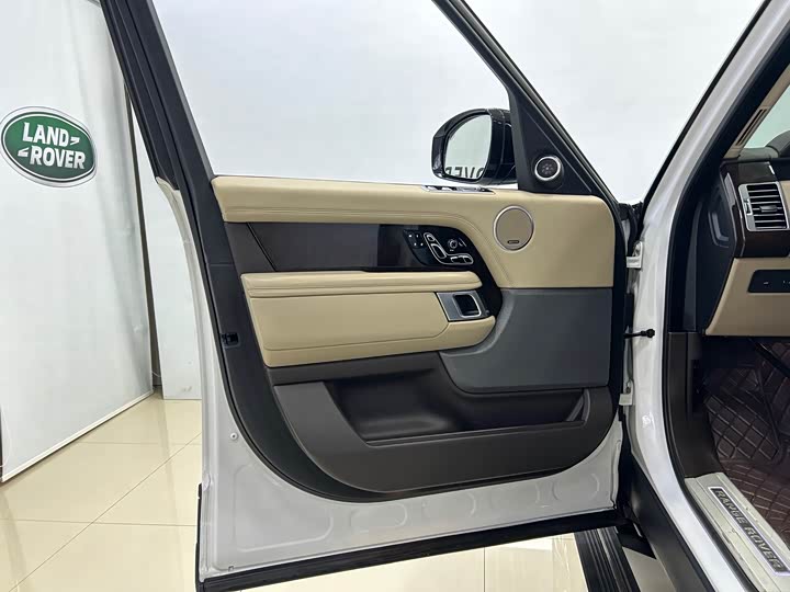 Фото 8 - Land Rover Range Rover