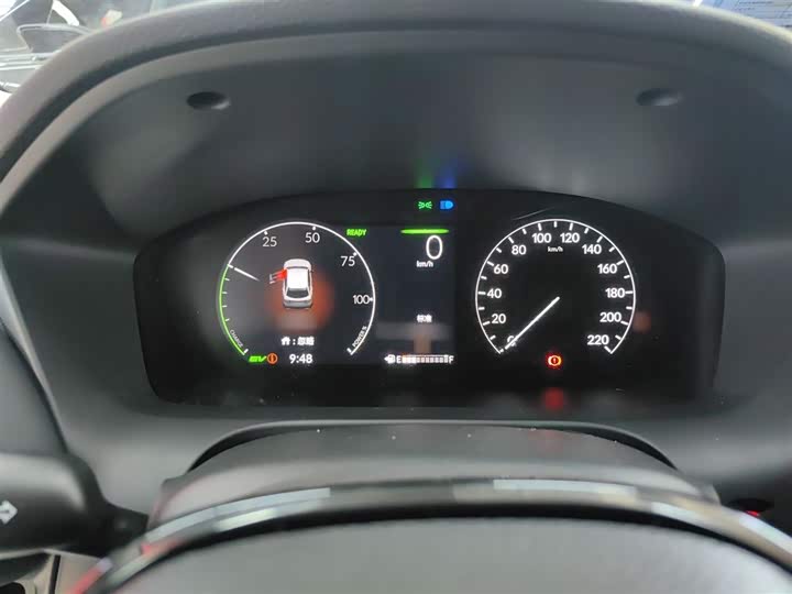 Фото 4 - Honda HR-V