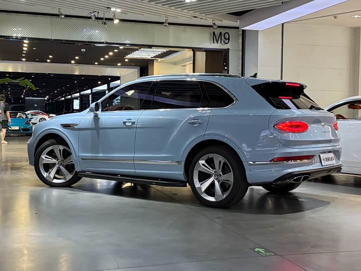 Фото 4 - Bentley Bentayga