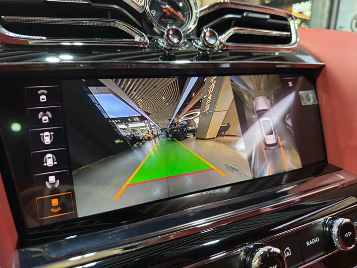 Фото 7 - Bentley Bentayga