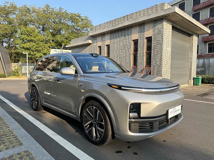 Фото 3 - LiXiang L8