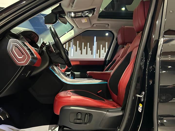 Фото 7 - Land Rover Range Rover Sport