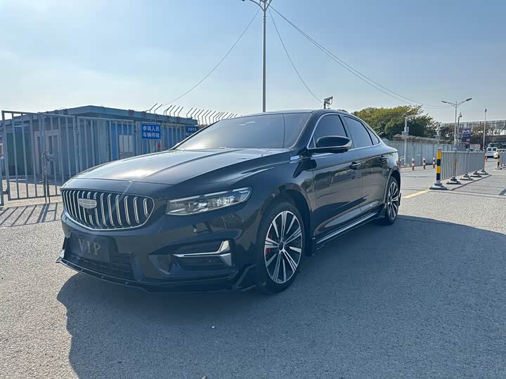 Фото 1 - Geely Preface