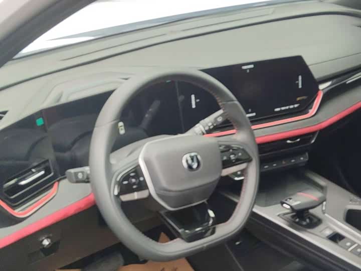 Фото 6 - Changan X5 Plus