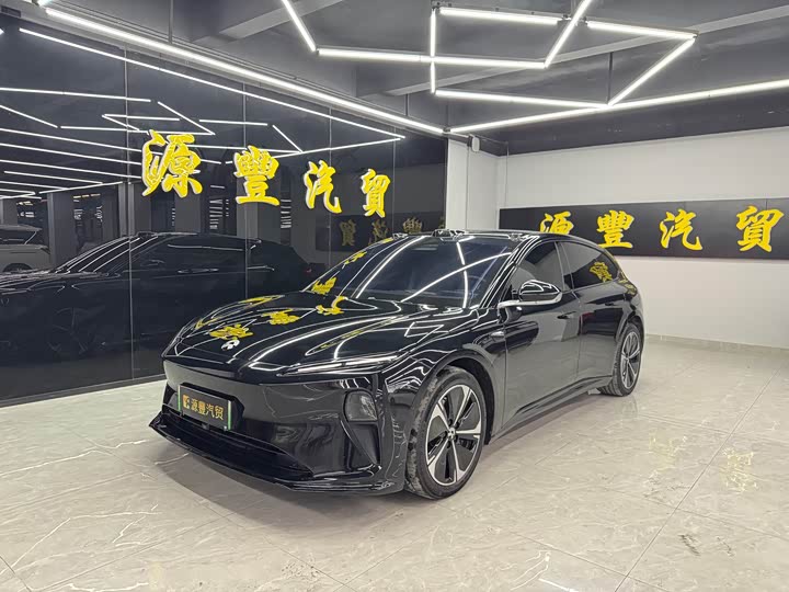 Фото 1 - Nio ET5T