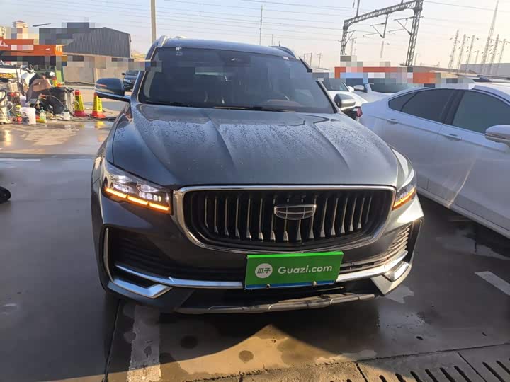 Фото 3 - Geely Monjaro