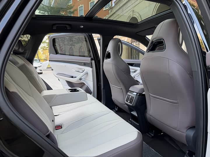 Фото 8 - BYD Song Plus Hybrid/EV