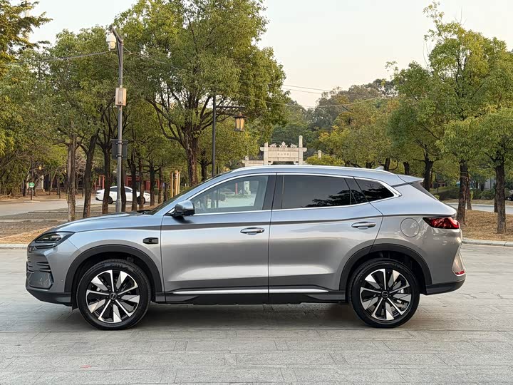 Фото 4 - BYD Song Plus Hybrid/EV