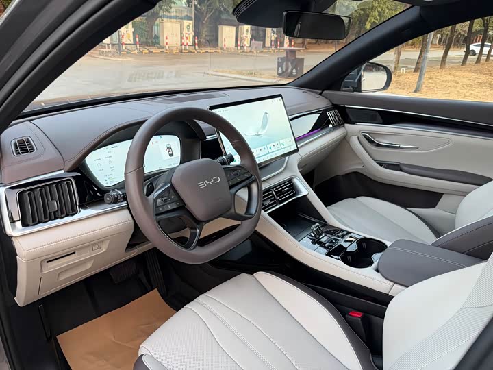 Фото 8 - BYD Song Plus Hybrid/EV