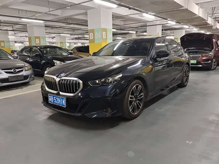 Фото 1 - BMW 5 Series