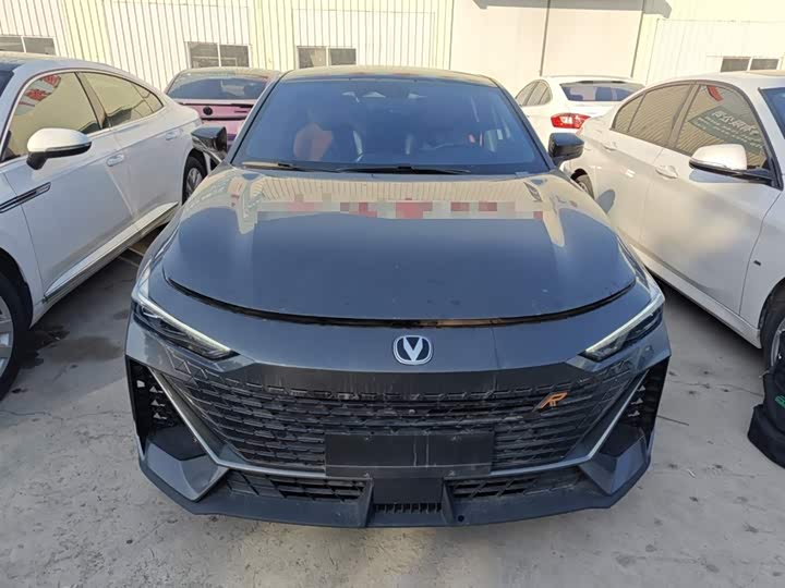 Фото 3 - Changan UNI-V