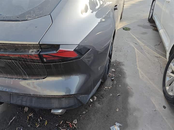 Фото 8 - Changan UNI-V