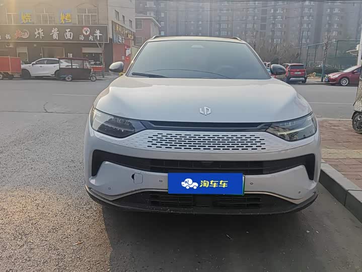 Фото 2 - Leapmotor C11