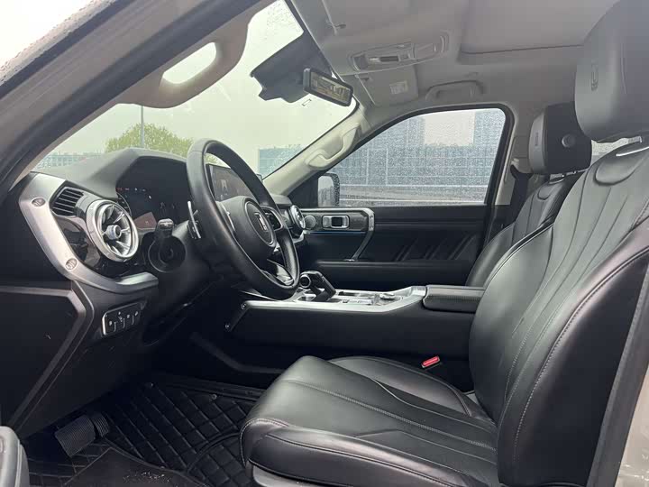 Фото 6 - Tank 400 Hybrid