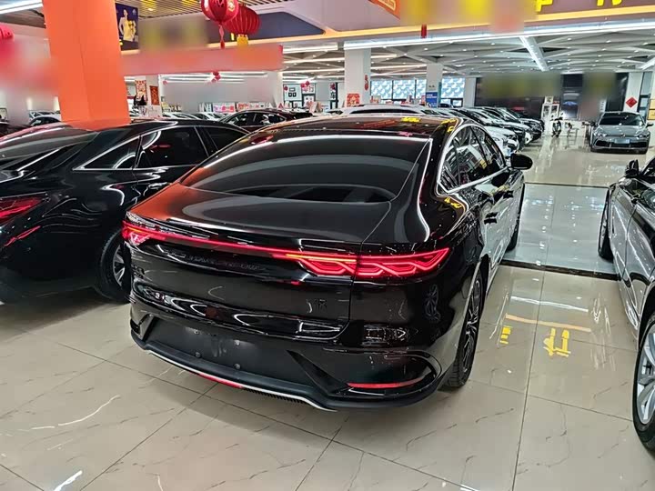 Фото 7 - BYD Han