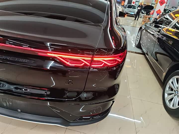 Фото 8 - BYD Han