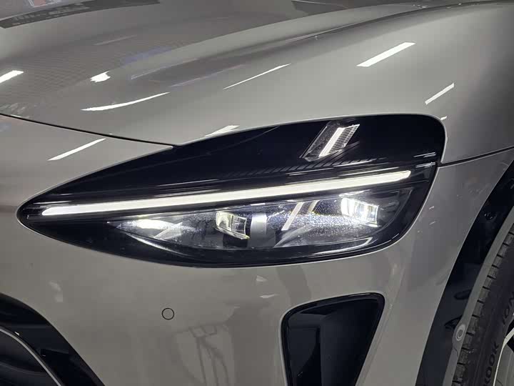 Фото 5 - Xiaomi YU7