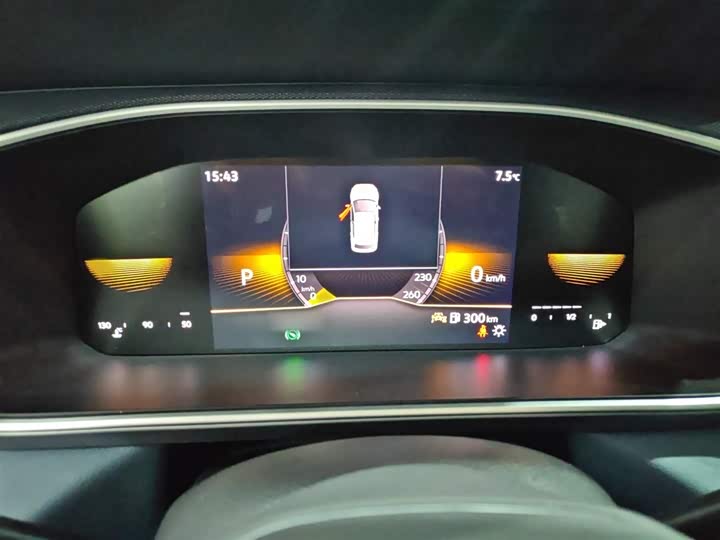 Фото 5 - Volkswagen Tharu