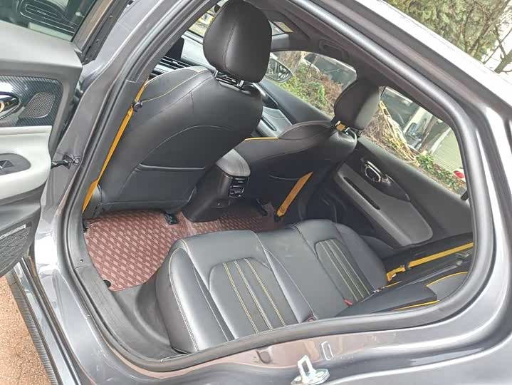 Фото 8 - GAC Trumpchi Empow R