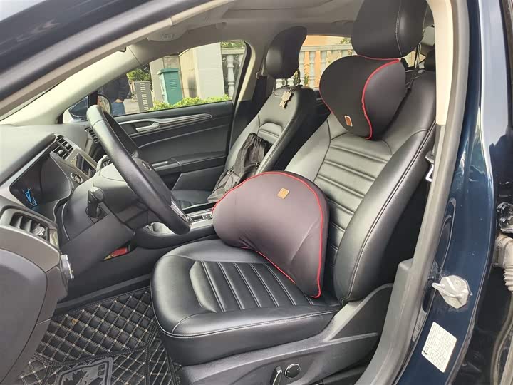 Фото 8 - Ford Mondeo