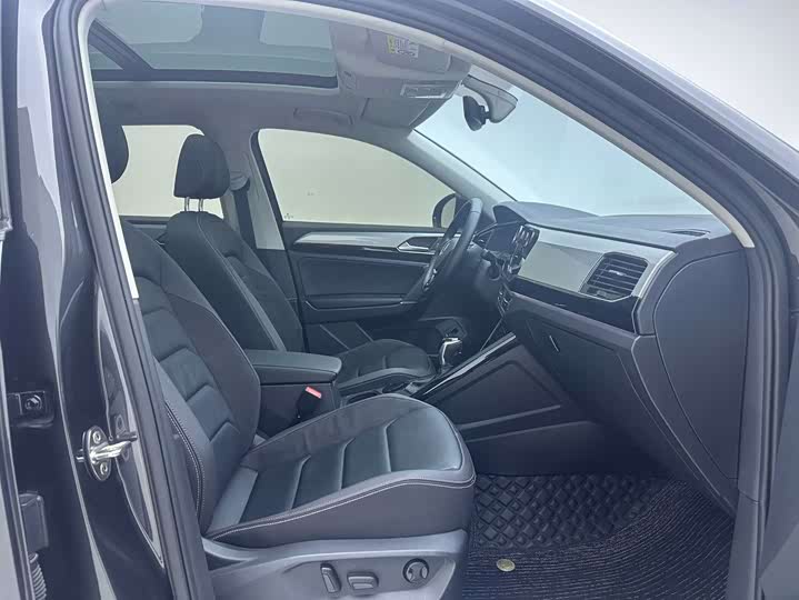 Фото 7 - Volkswagen Tayron