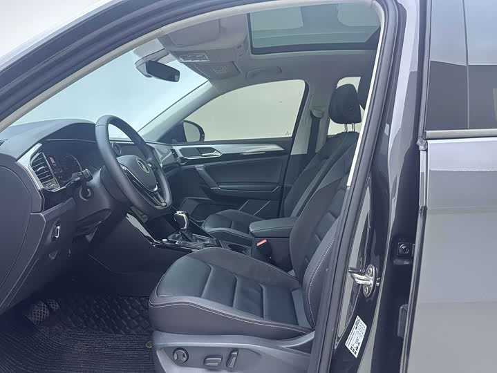 Фото 9 - Volkswagen Tayron