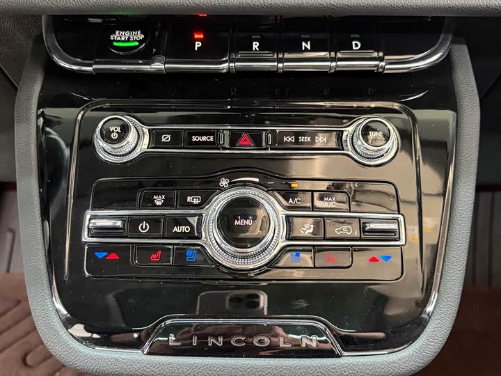 Фото 7 - Lincoln Corsair