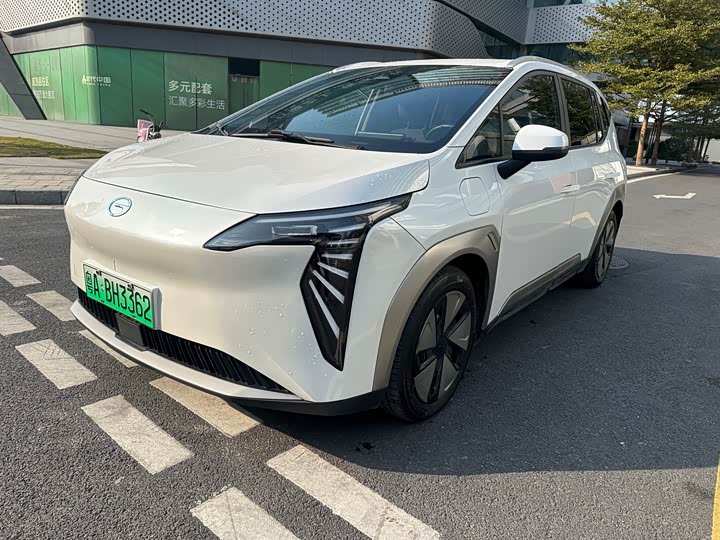 Фото 1 - GAC Aion Y