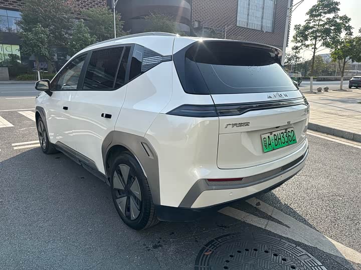 Фото 4 - GAC Aion Y