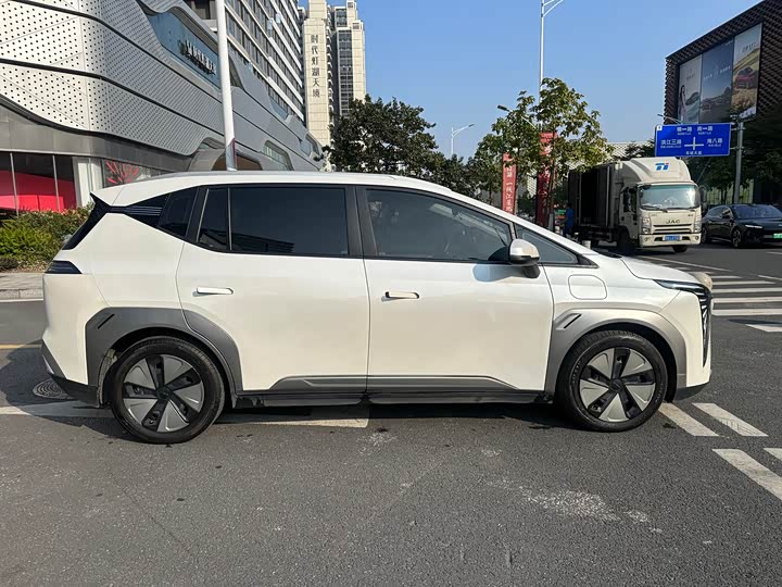 Фото 7 - GAC Aion Y