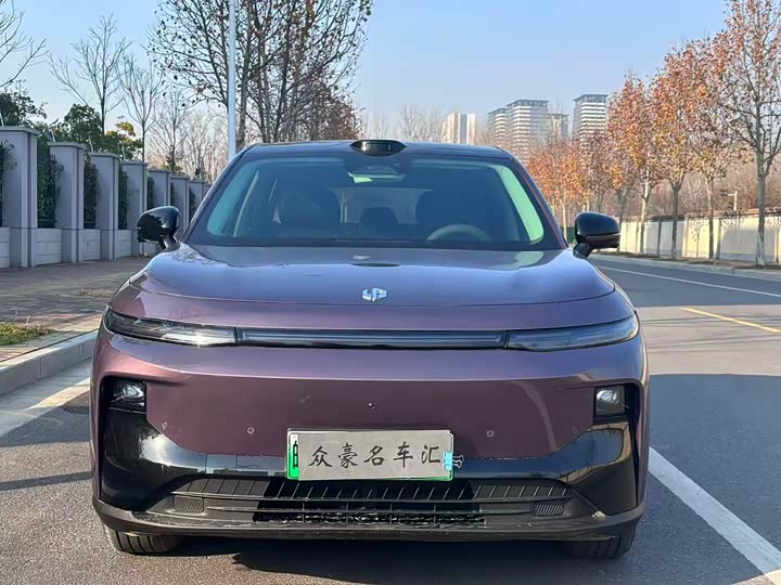 Фото 2 - Leapmotor B10