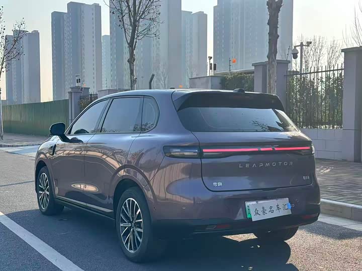 Фото 5 - Leapmotor B10