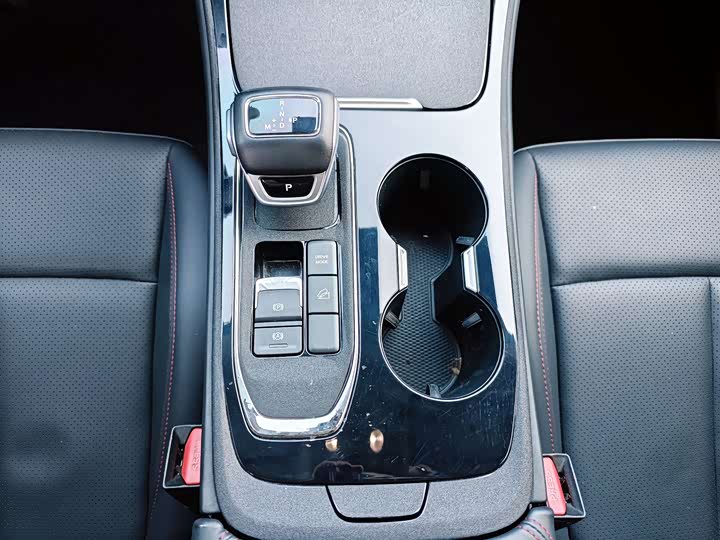 Фото 8 - Dongfeng Forthing T5 EVO