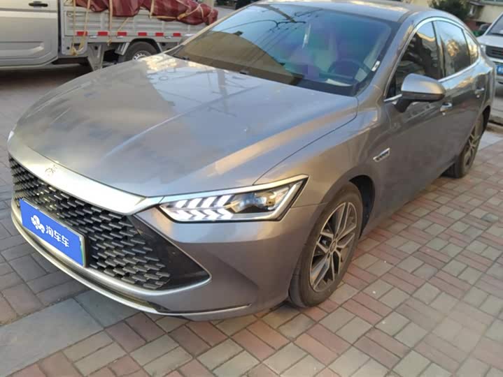 Фото 1 - BYD Qin Plus