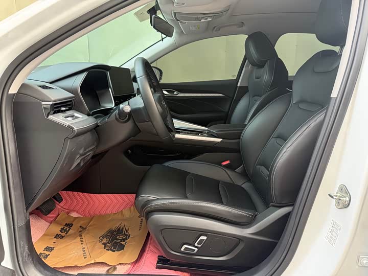 Фото 6 - Geely Preface