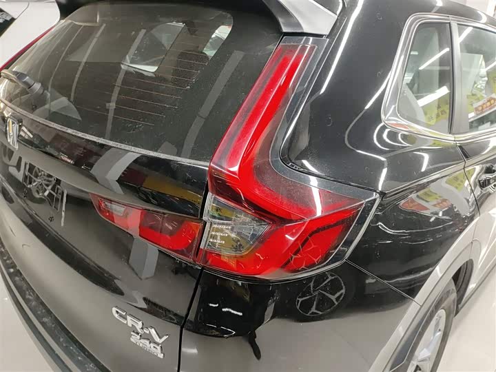 Фото 8 - Honda CR-V