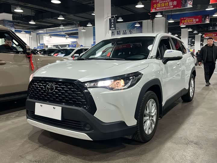 Фото 3 - Toyota Corolla Cross