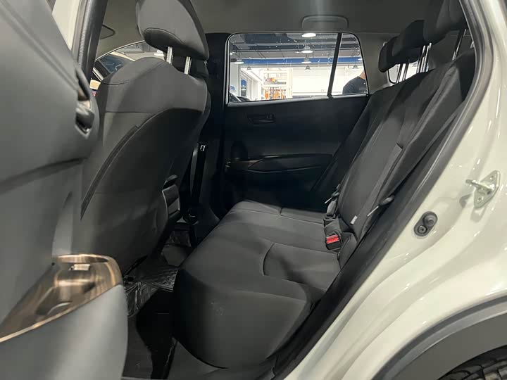 Фото 8 - Toyota Corolla Cross